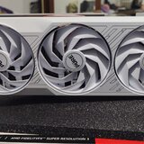 Pure AMD Radeon RX 7700 XT 12GB cu garantie 2 ani. Pret 2000